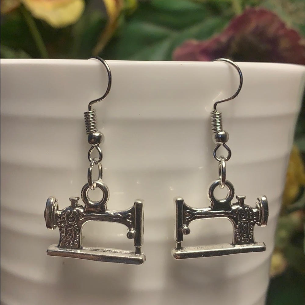 Vintage Style Sewing Machine 3D Dangling Earrings
